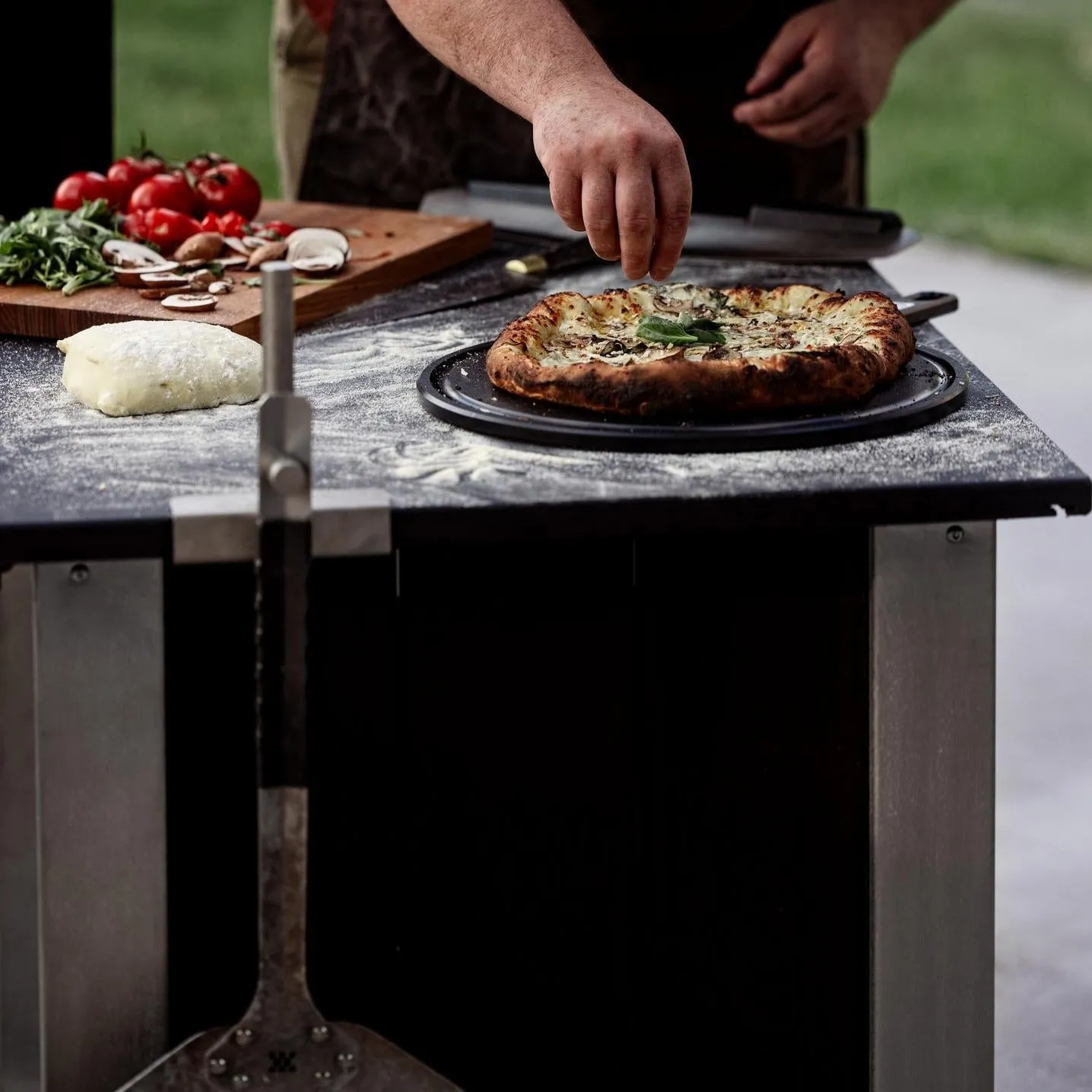 Live-Fire Pizza Oven Bundle