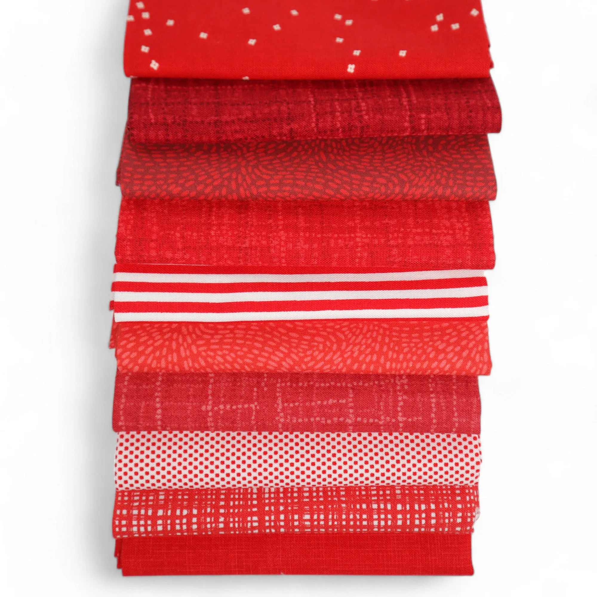 Red (10) Piece Fat Quarter Bundle